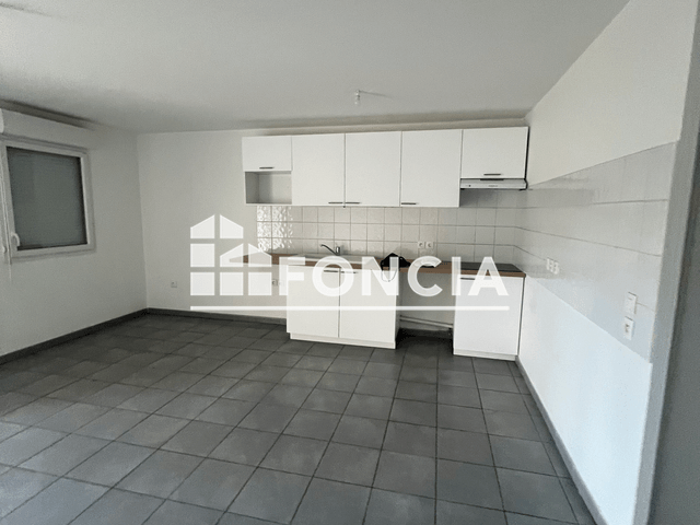 Appartement 5 pièces (109.5 m²) à louer - Ambes (33810)