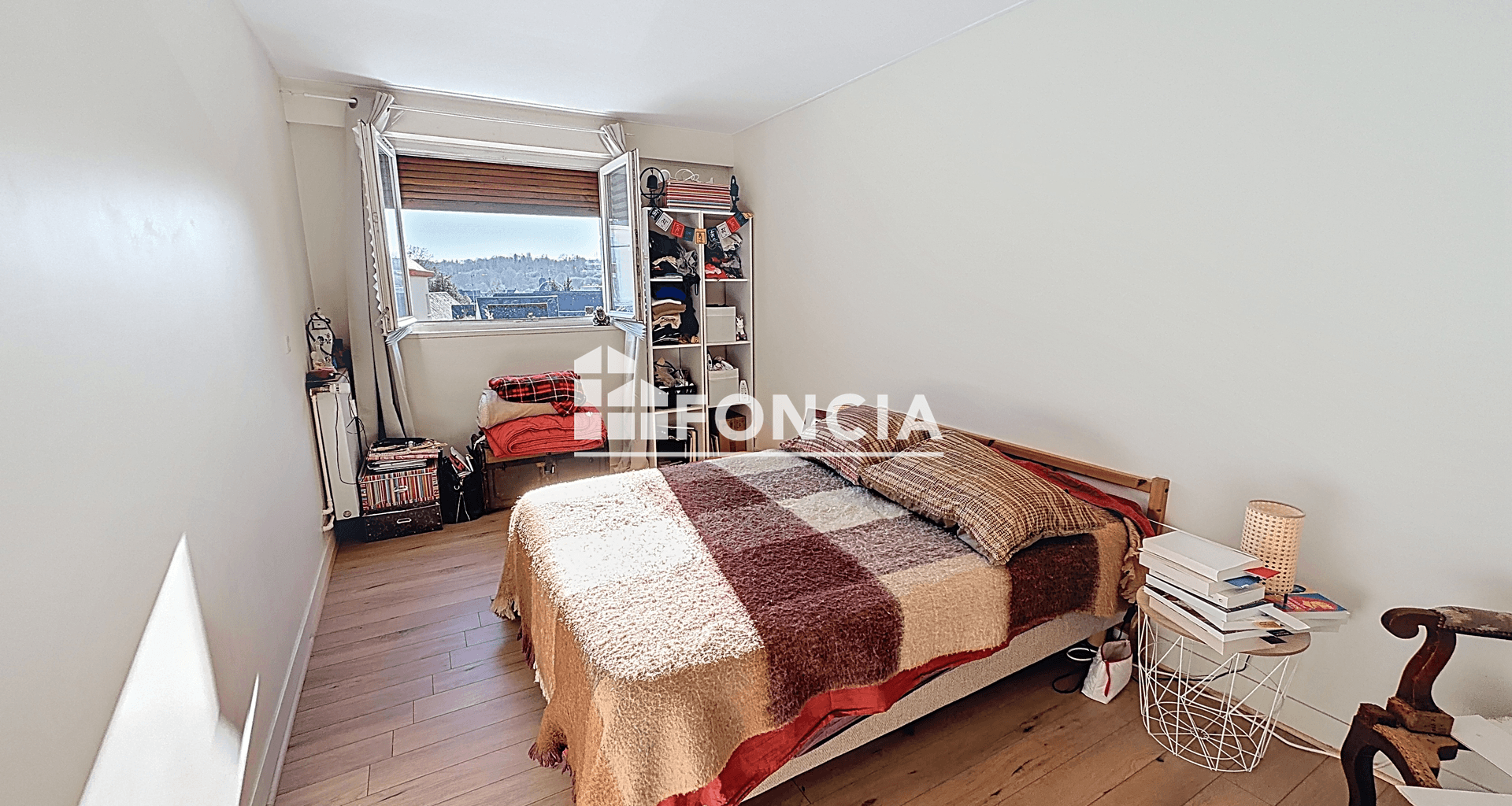 Appartement 2 pièces (61 m²) à vendre - Lisieux (14100)