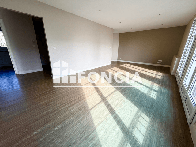 Appartement 3 pièces (77.09 m²) à louer - Vannes (56000)