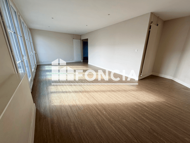 Appartement 3 pièces (77.09 m²) à louer - Vannes (56000)