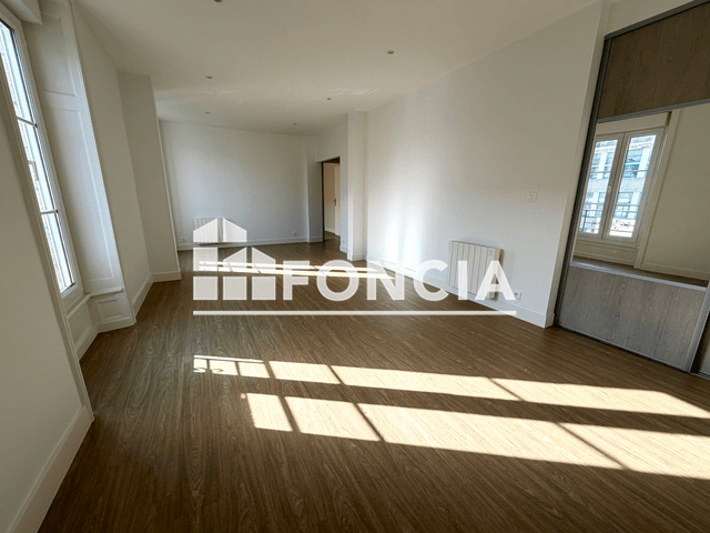 Appartement 3 pièces (77.09 m²) à louer - Vannes (56000)