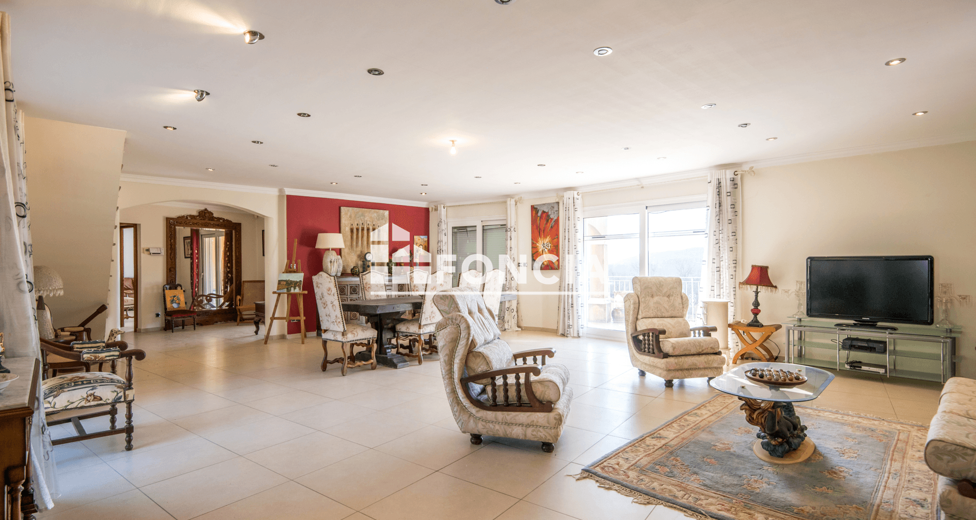 Maison 4 pièces (232 m²) à vendre - Villefranche-de-rouergue (12200)