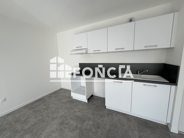 Appartement 3 pièces (76.53 m²) à louer - Sotteville Les Rouen (76300)