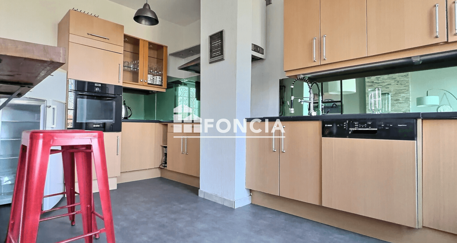 Appartement 4 pièces (106 m²) à vendre - Saint-étienne (42000)