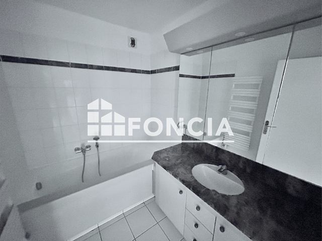 Studio (32.35 m²) à louer - Suresnes (92150)