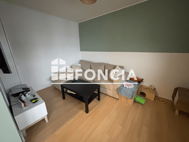 Appartement 4 pièces (80.79 m²) à louer - Essey Les Nancy (54270)