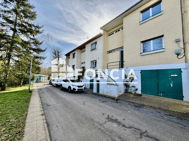 Maison 4 pièces (138.35 m²) à louer - La Celle Saint Cloud (78170)