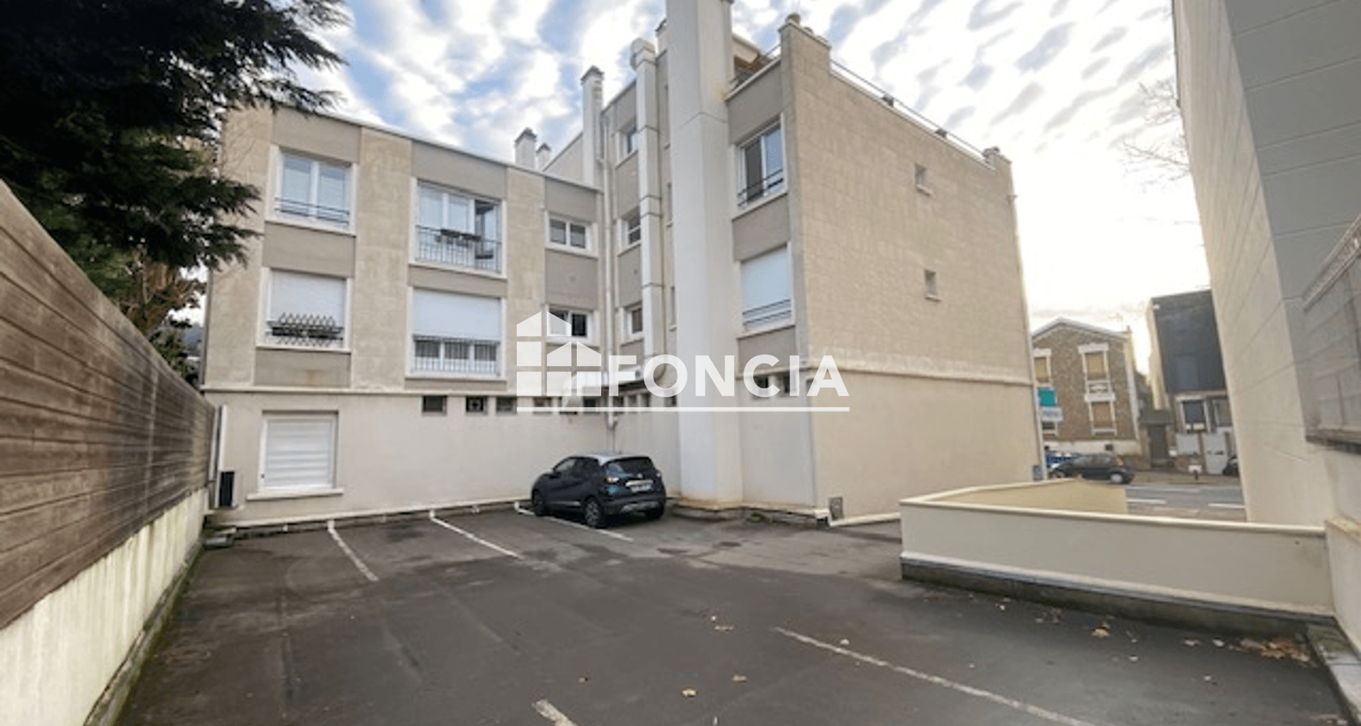 Appartement 5 pièces (106.2 m²) à vendre - Châtenay-malabry (92290)