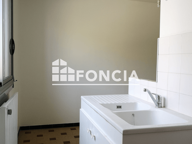 Appartement 4 pièces (77.84 m²) à louer - Fontaine (38600)