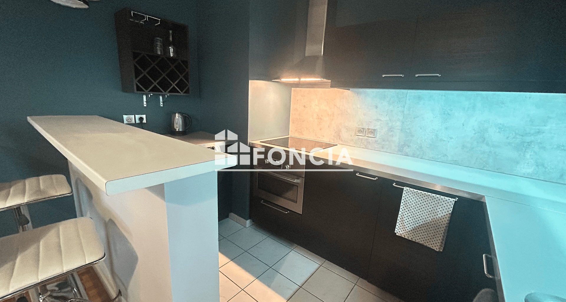 Appartement meublé 2 pièces (42.8 m²) à louer - Châtenay-malabry (92290)