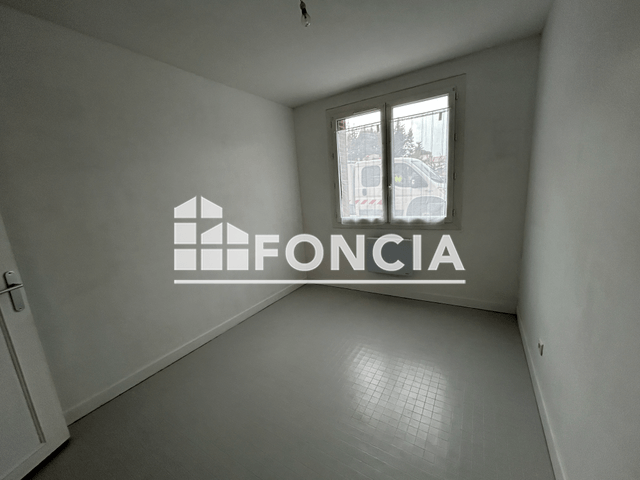 Appartement 3 pièces (45.4 m²) à louer - Bagnols-sur-ceze (30200)