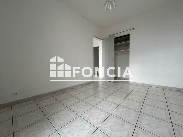 Appartement 2 pièces (38.8 m²) à louer - Marignane (13700)