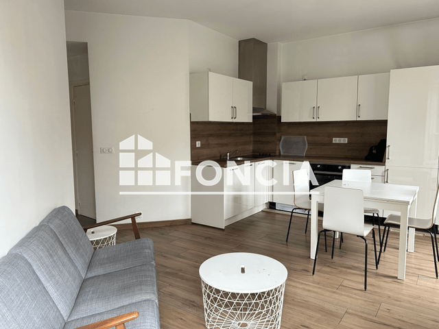 Appartement meublé 3 pièces (44.04 m²) à louer - Paris 10ᵉ (75010)