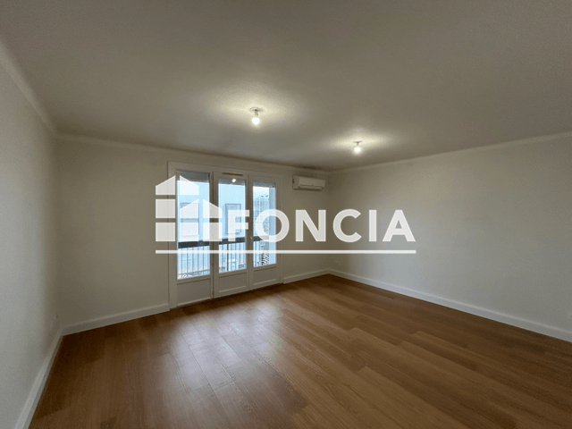 Appartement 3 pièces (69.66 m²) à louer - Montauban (82000)