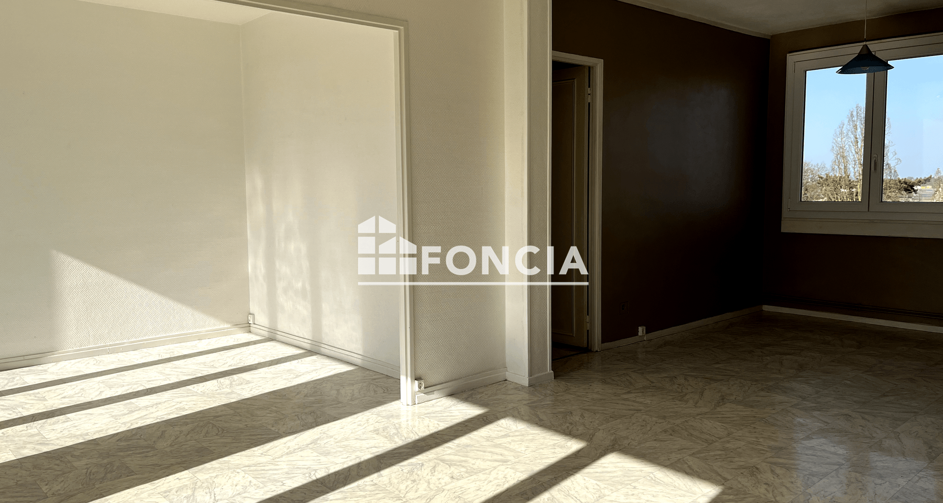 Appartement 5 pièces (76.84 m²) à vendre - Laon (02000)