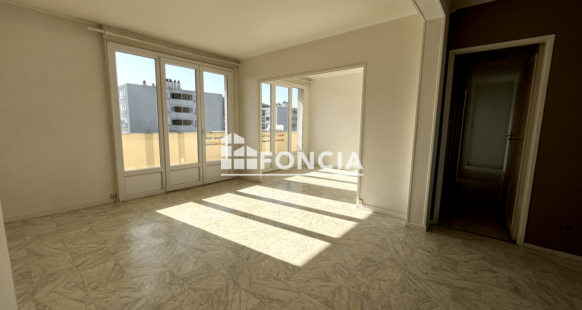 Appartement 5 pièces (76.84 m²) à vendre - Laon (02000)