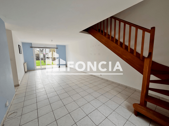 Maison 4 pièces (104.54 m²) à louer - Sable Sur Sarthe (72300)