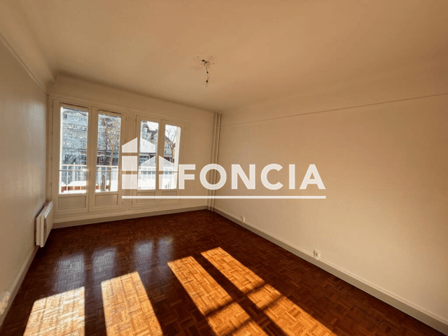 Appartement 3 pièces (79.18 m²) à louer - Beauvais (60000)