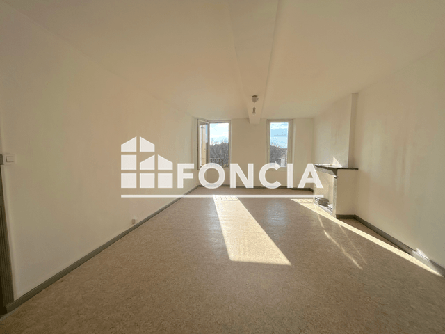 Appartement 2 pièces (83.45 m²) à louer - Orange (84100)