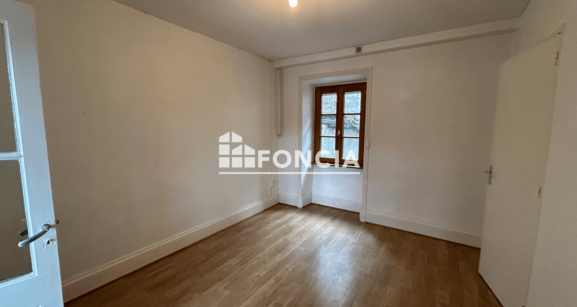 Appartement 3 pièces (90.18 m²) à louer - Bourg-argental (42220)