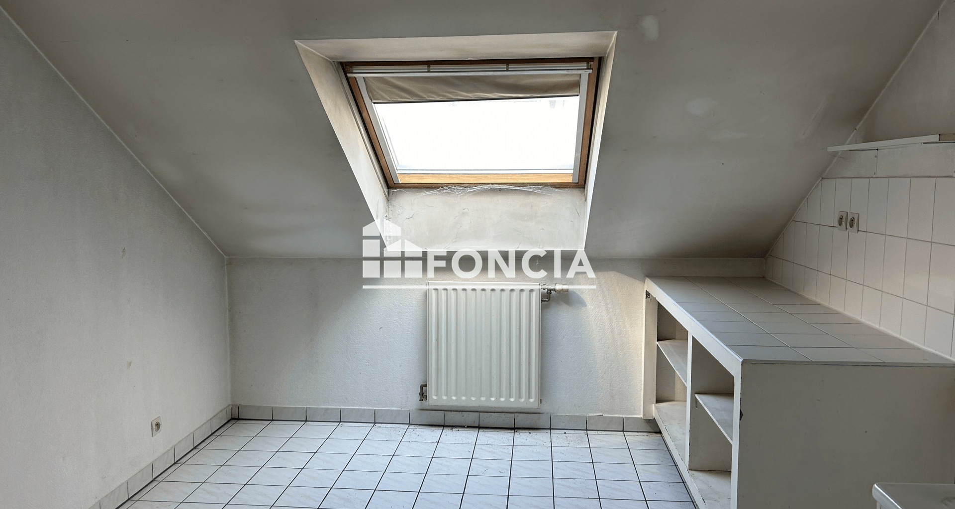 Appartement 2 pièces (74.65 m²) à vendre - Annecy (74960)