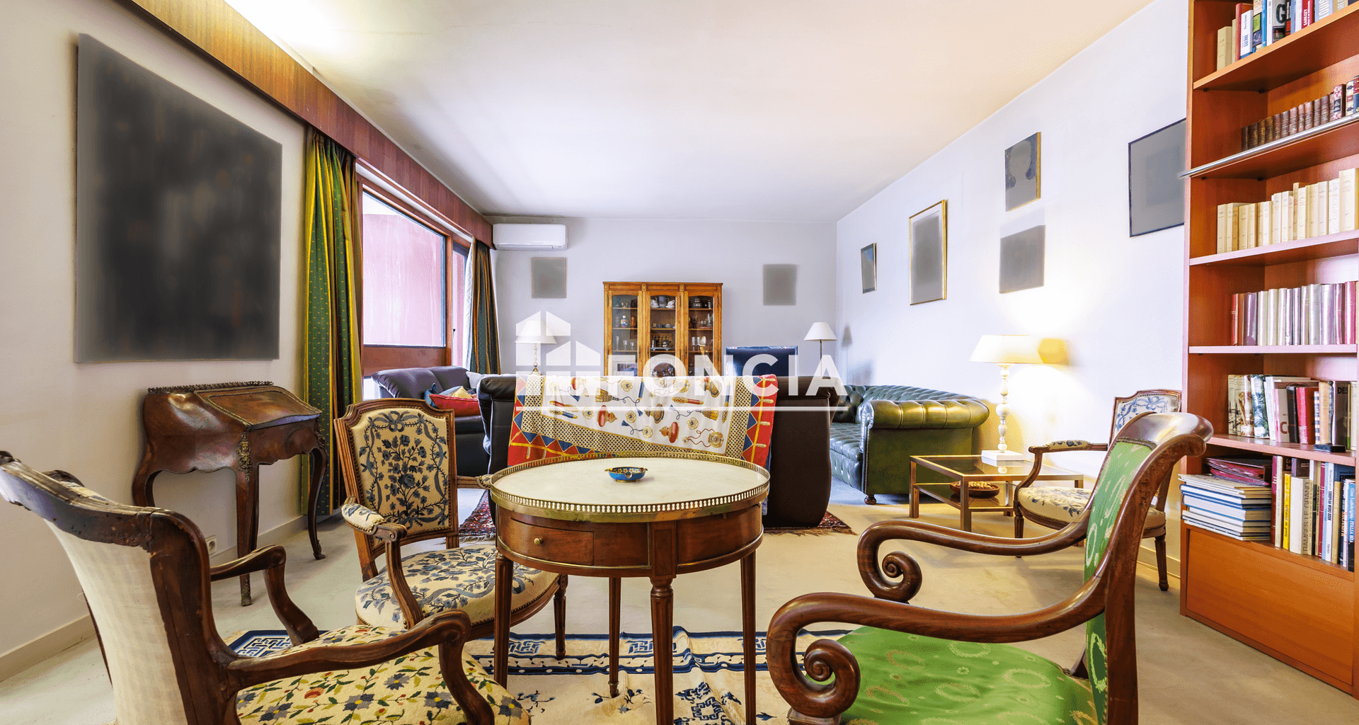 Appartement 5 pièces (165 m²) à vendre - Orange (84100)