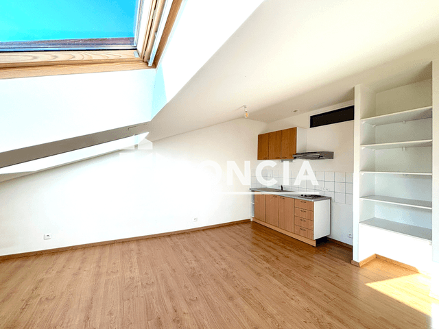 Studio (21.96 m²) à louer - La Cote St Andre (38260)