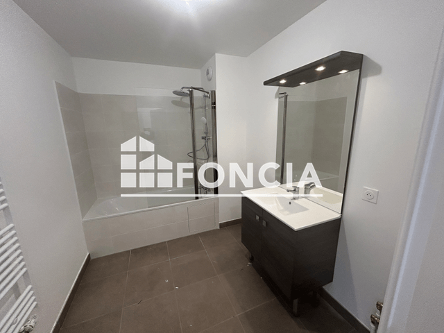 Appartement 3 pièces (68.01 m²) à louer - Louviers (27400)