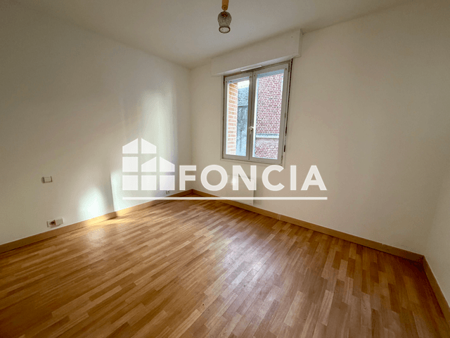 Appartement 2 pièces (53 m²) à louer - Arras (62000)