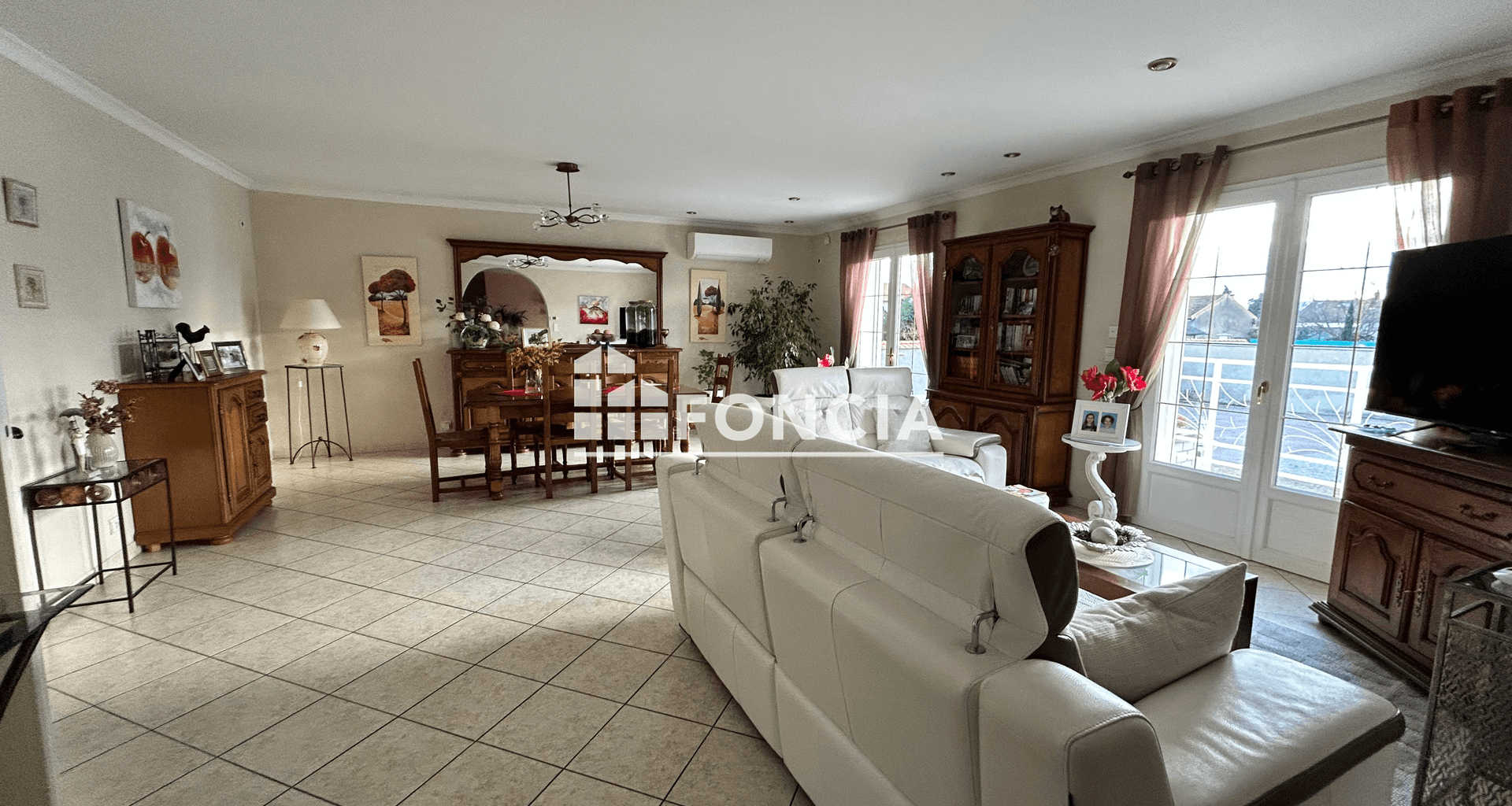 Maison 8 pièces (191 m²) à vendre - Roanne (42300)