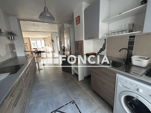 Appartement meublé 4 pièces (113.29 m²) à louer - Grenoble (38000)