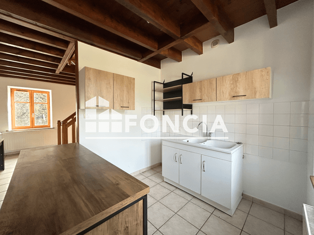Maison 5 pièces (86.22 m²) à louer - Lent (01240)