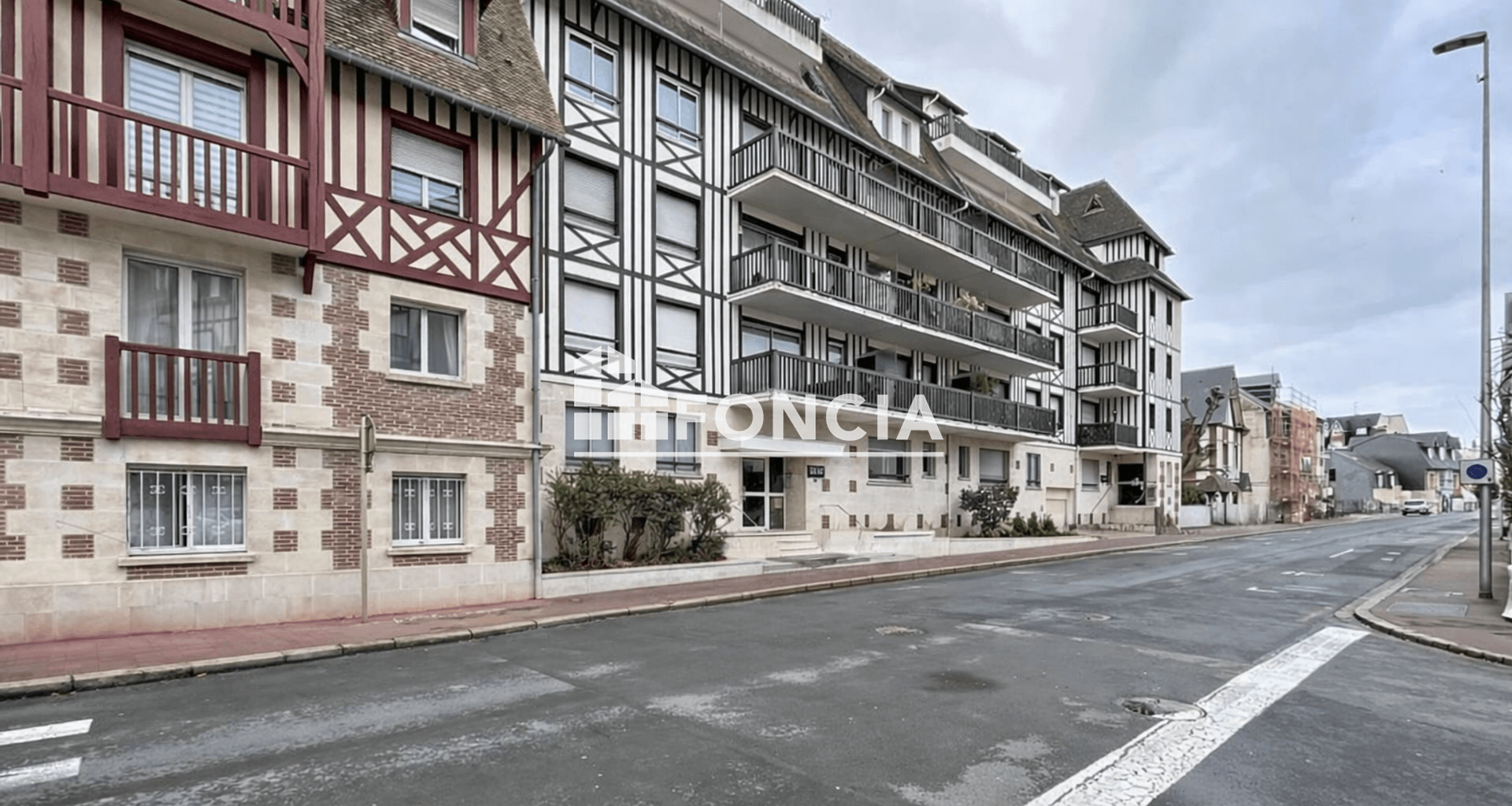 Studio (24.76 m²) à vendre - Deauville (14800)