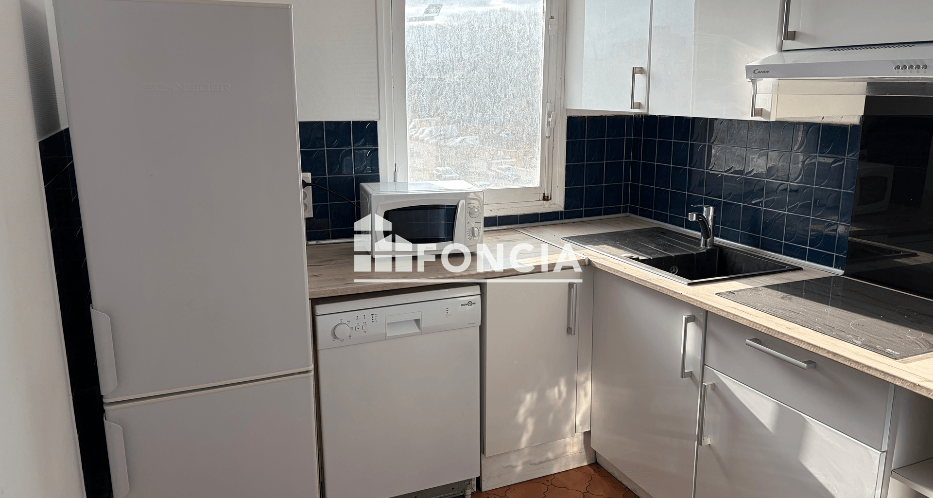 Appartement 6 pièces (77.84 m²) à louer - Evry (91000)