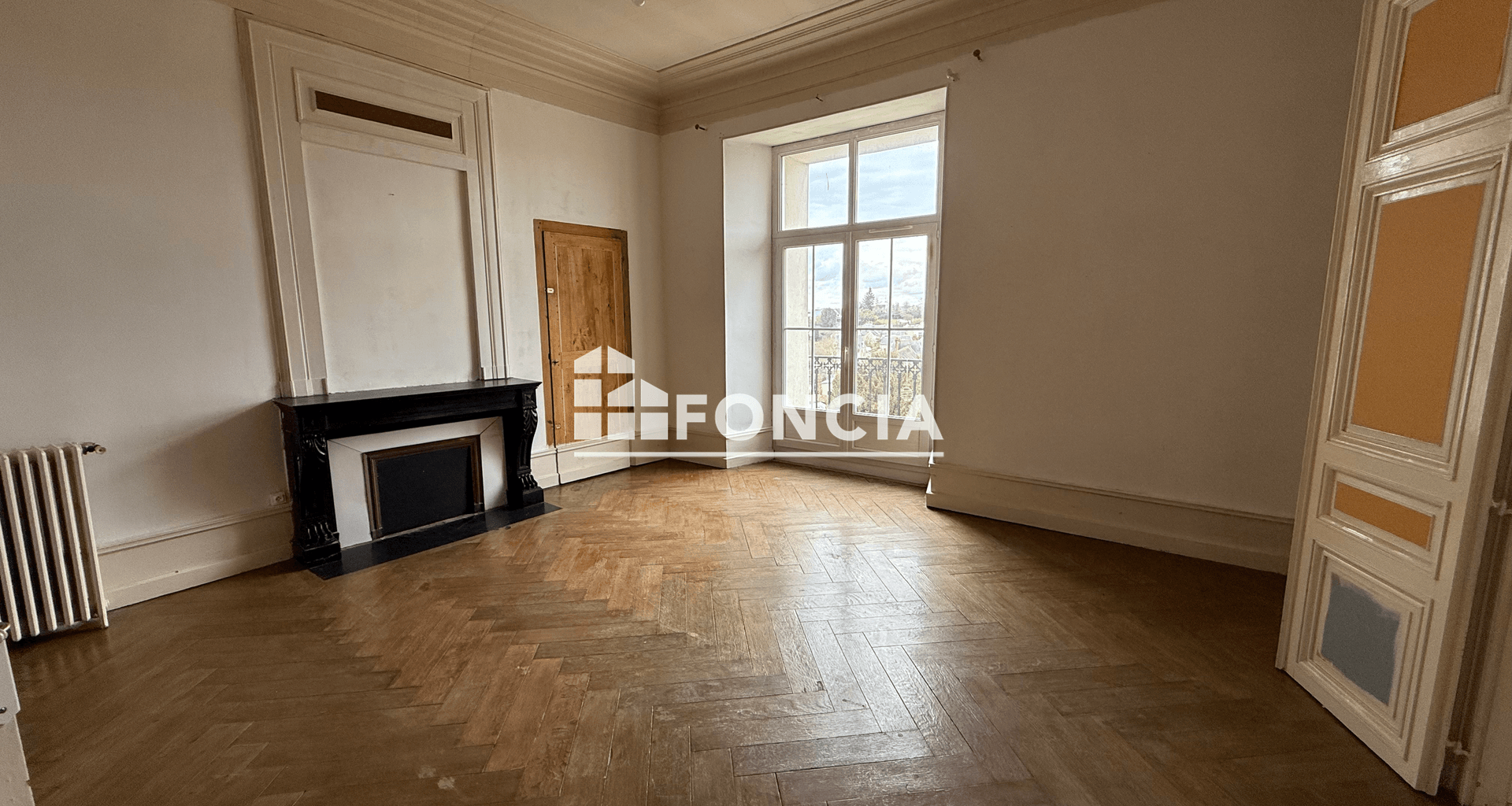 Maison 7 pièces (270 m²) à vendre - Sainte-maure-de-touraine (37800)