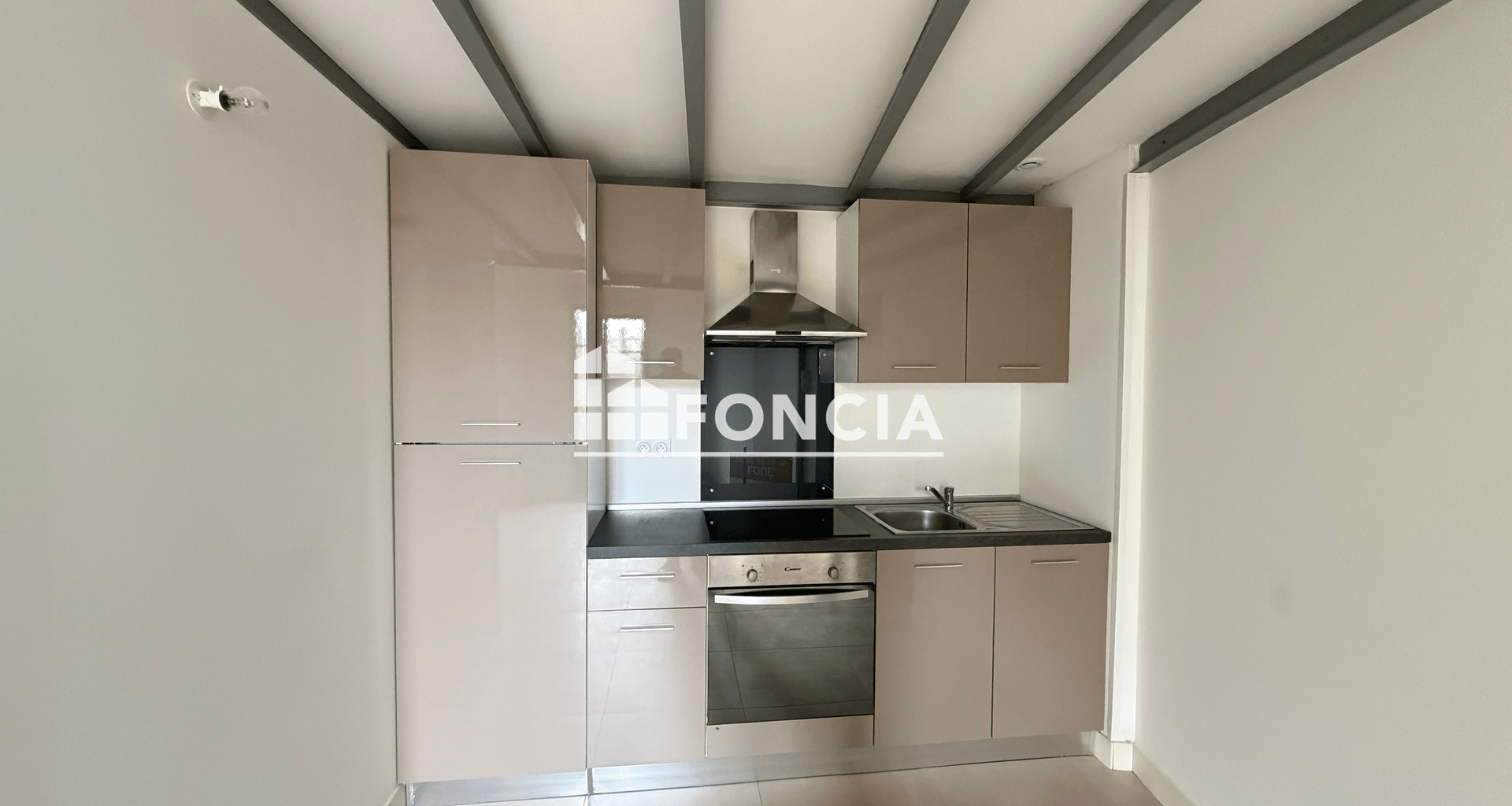 Appartement 3 pièces (43.22 m²) à louer - Lézignan-la-cèbe (34120)