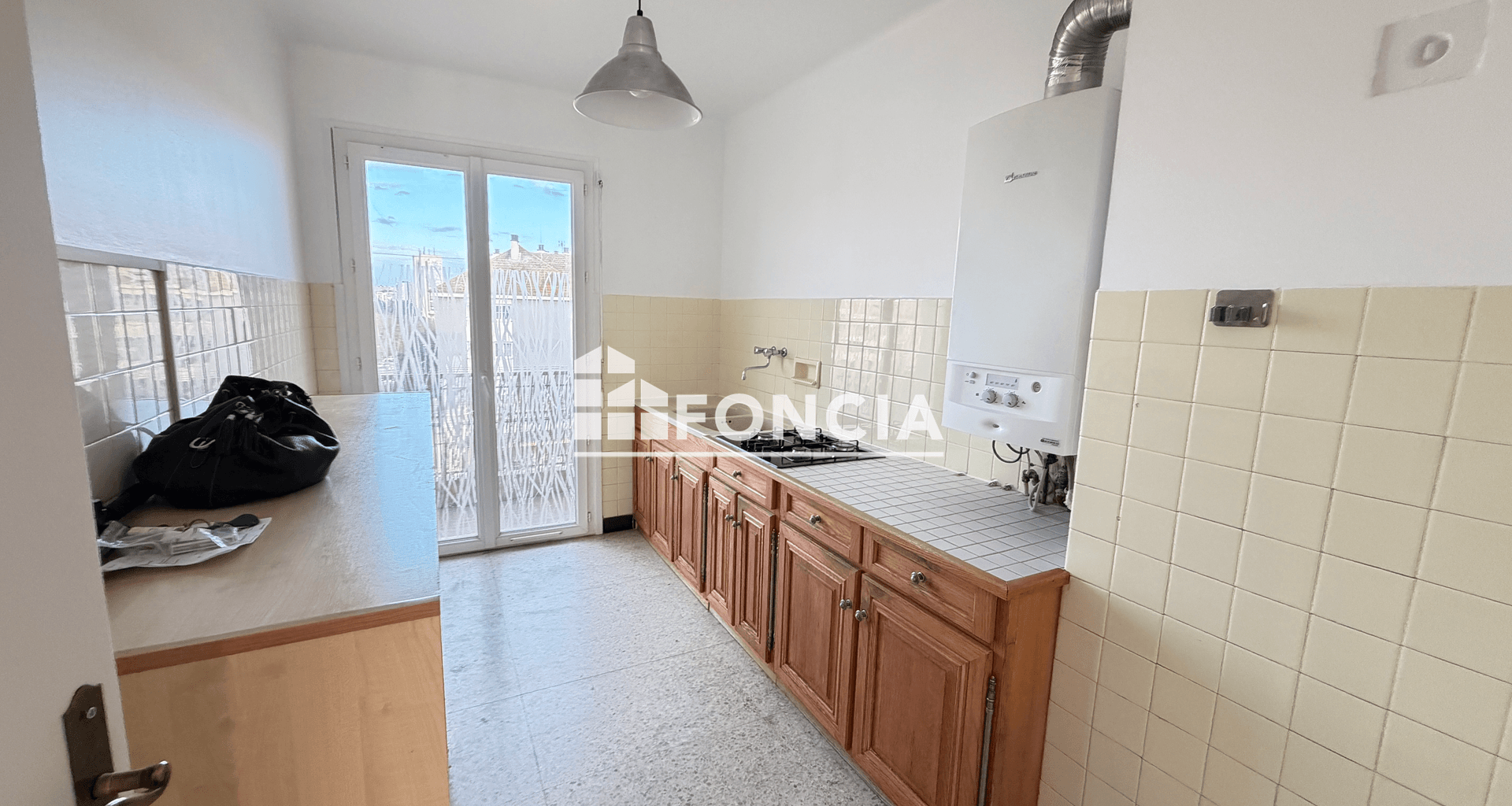 Appartement 3 pièces (69.92 m²) à louer - Saint-laurent-du-var (06700)