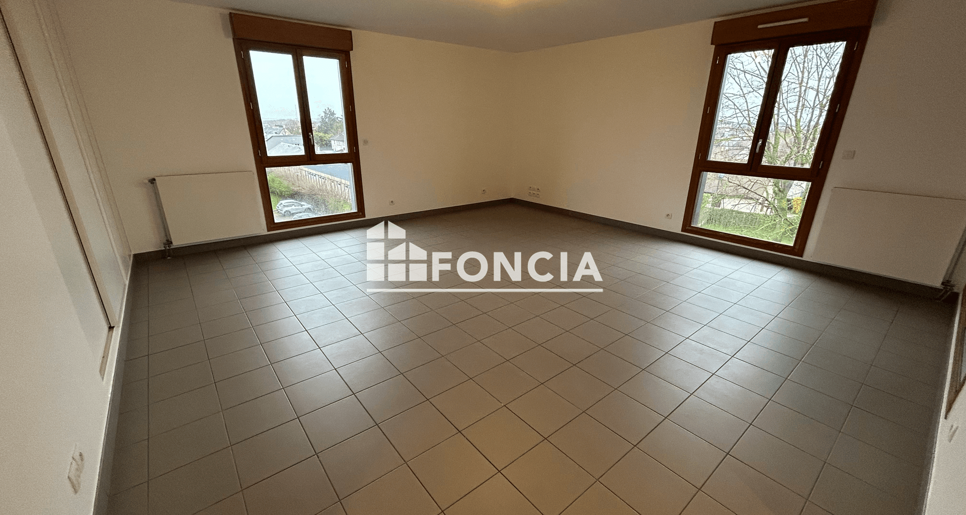 Appartement 5 pièces (138.5 m²) à louer - Caen (14000)