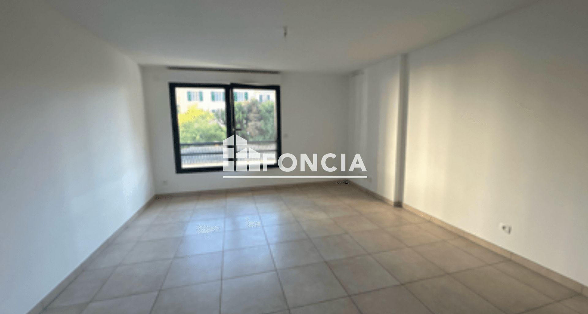 Appartement 2 pièces (43.7 m²) à vendre - Cannes (06400)