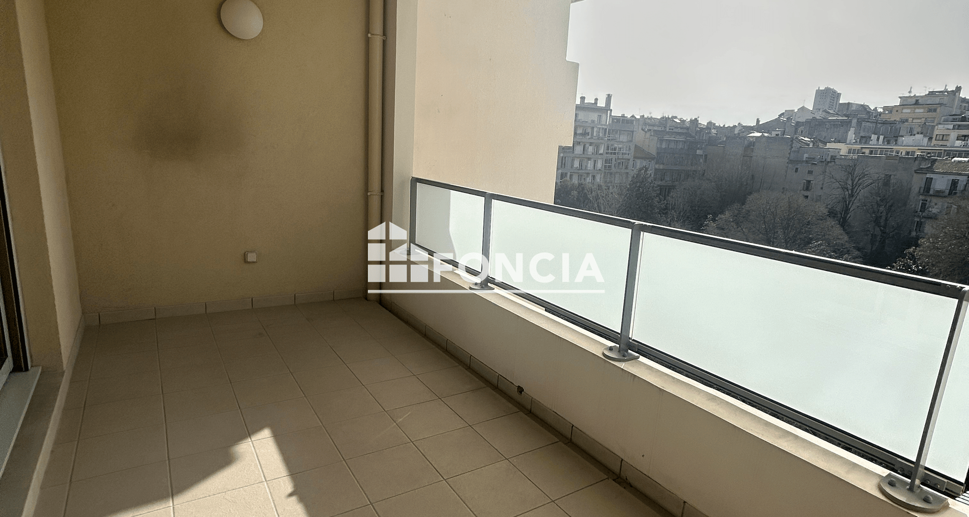 Appartement 3 pièces (68 m²) à vendre - Marseille 8ᵉ (13008)