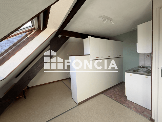 Studio meublé (12.4 m²) à louer - Le Mans (72000)