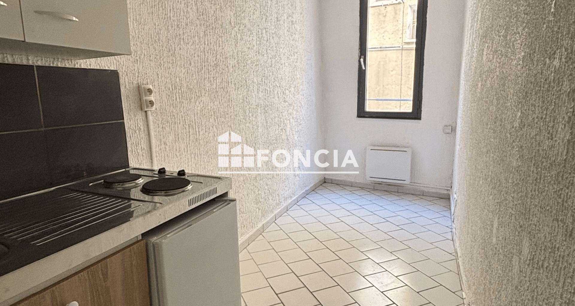 Studio (11.67 m²) à louer - Ollioules (83190)