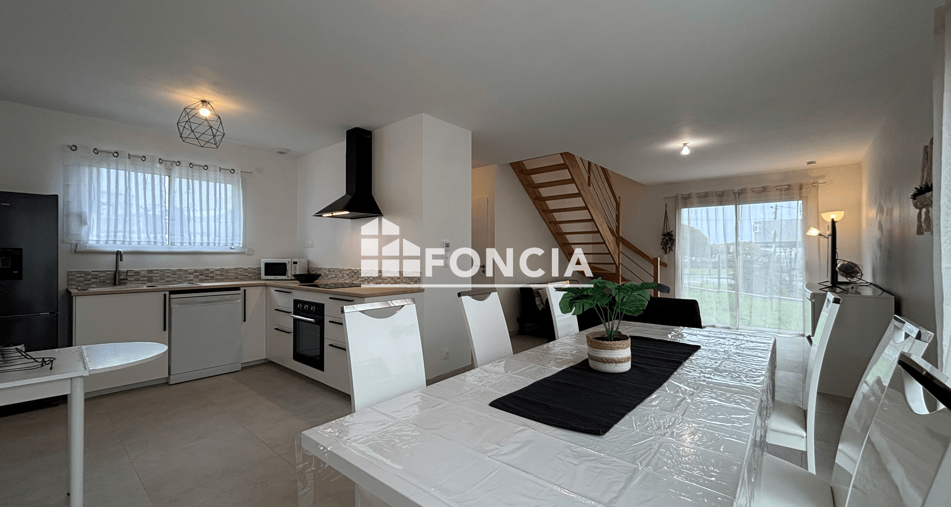 Maison 4 pièces (82.69 m²) à louer - Saint-nazaire (44600)