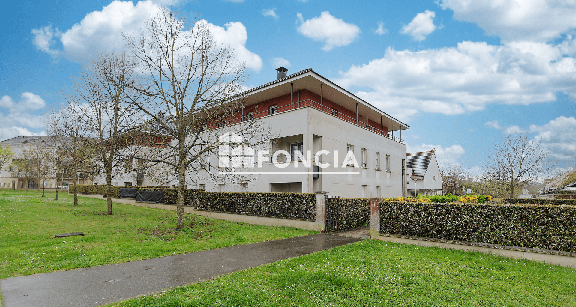 Appartement 4 pièces (71 m²) à vendre - Savigny-le-temple (77176)