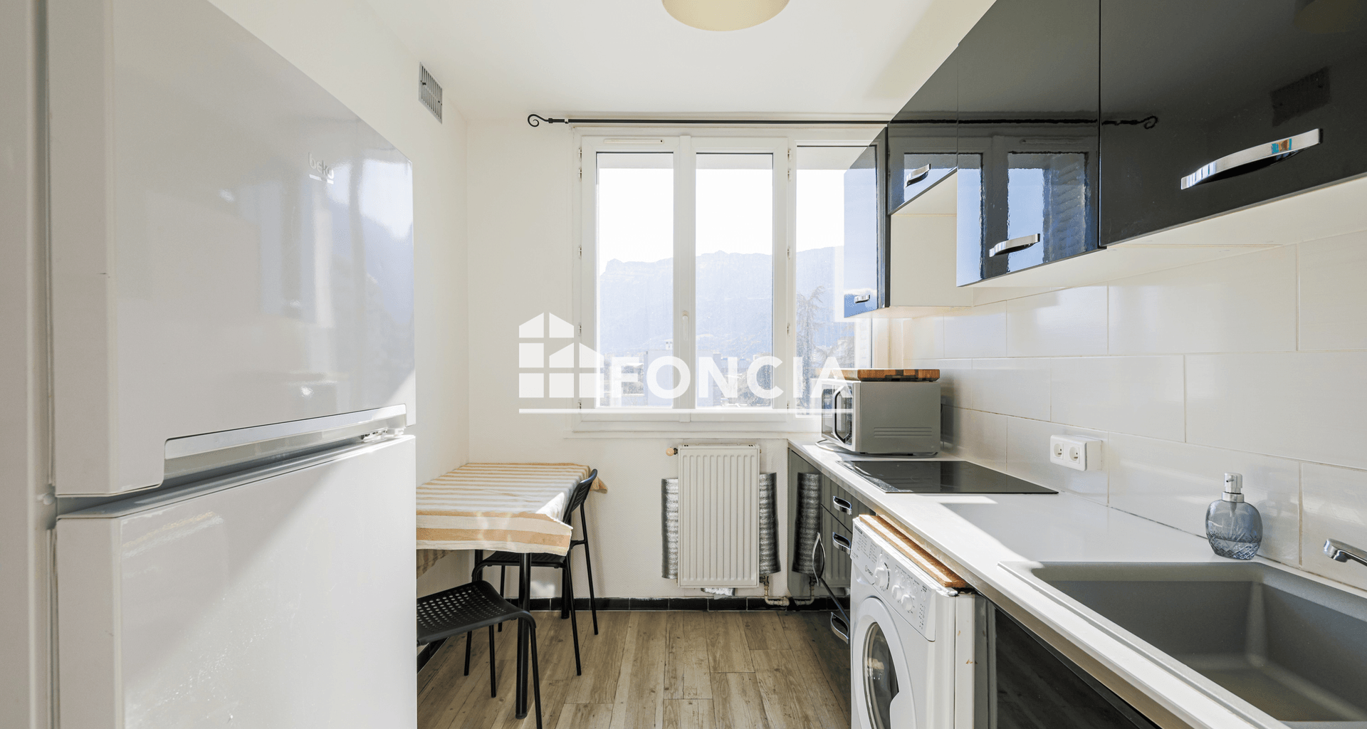 Studio (28 m²) à vendre - ÉChirolles (38130)