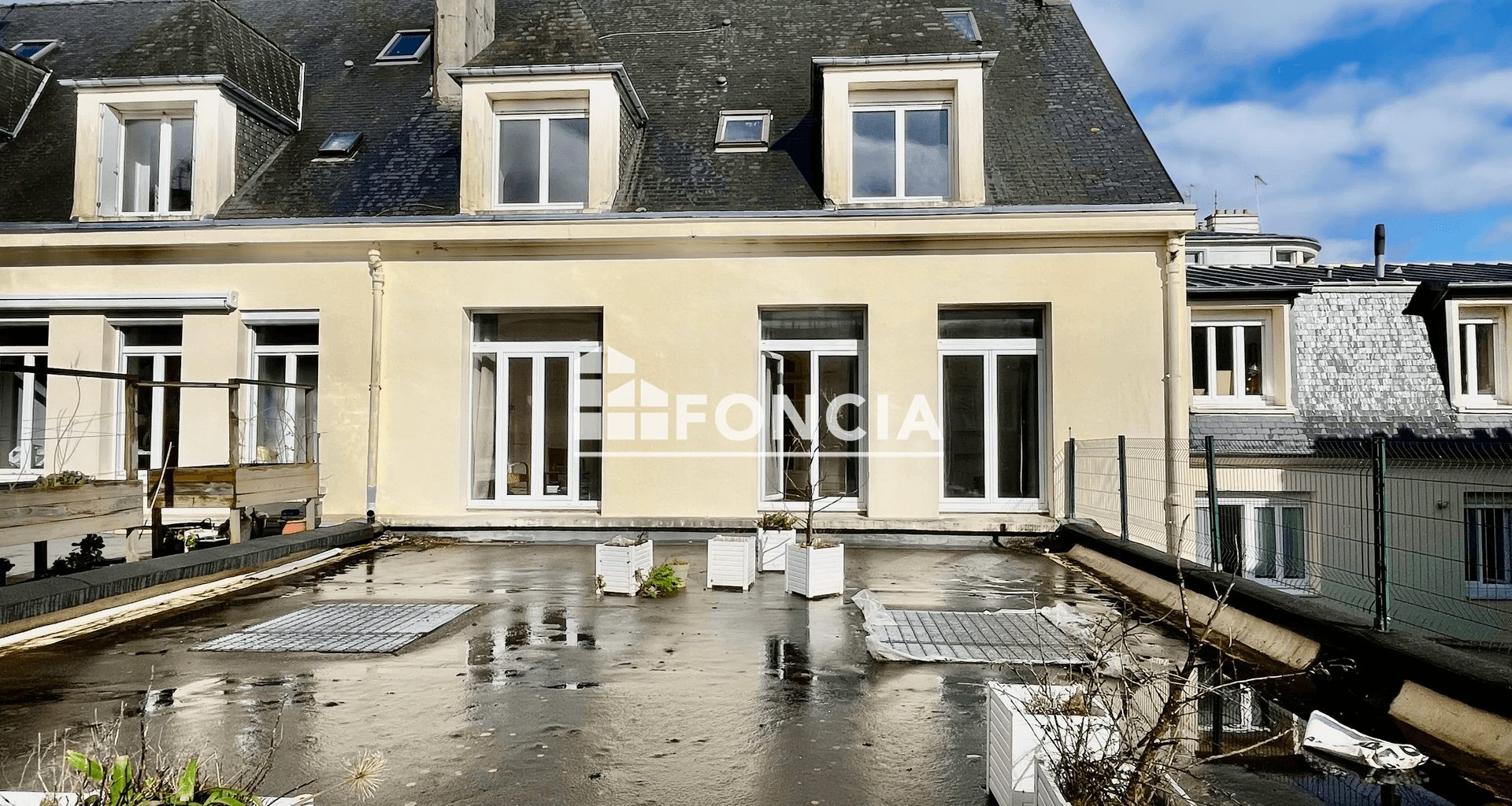 Appartement 8 pièces (208.4 m²) à vendre - Brest (29200)