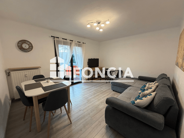 Appartement meublé 2 pièces (44 m²) à louer - Saint Raphael (83700)