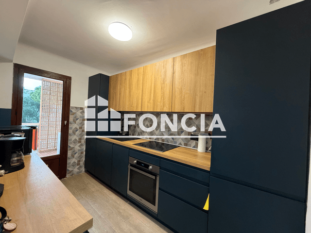 Appartement meublé 2 pièces (44 m²) à louer - Saint Raphael (83700)