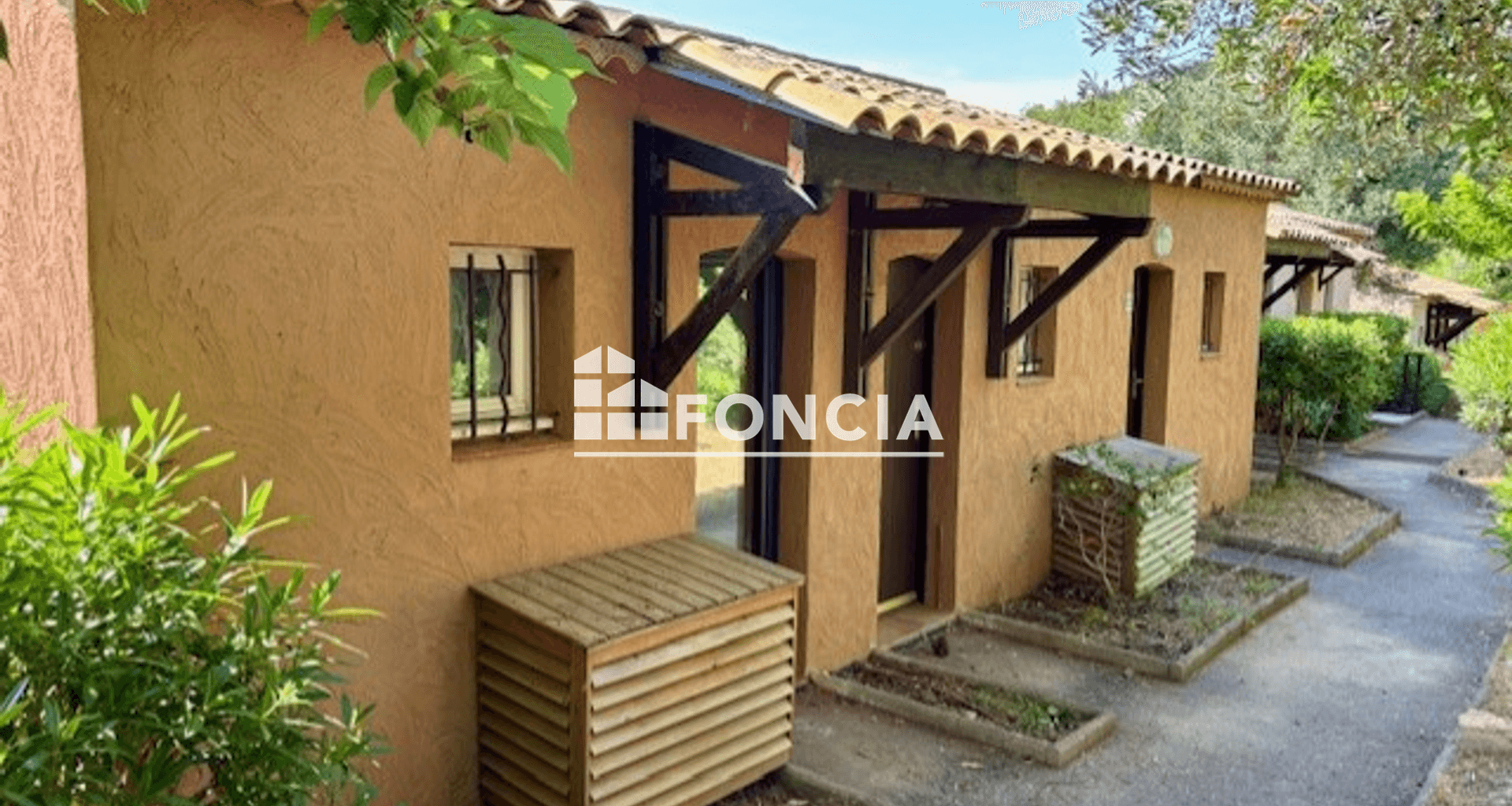Studio (19 m²) à vendre - Roquebrune-sur-argens (83380)