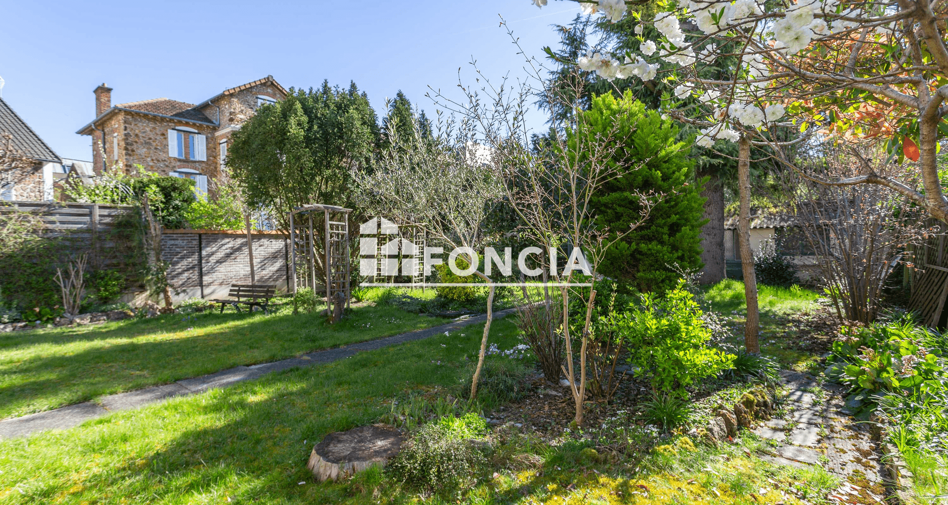 Maison 4 pièces (79.64 m²) à vendre - Bourg-la-reine (92340)